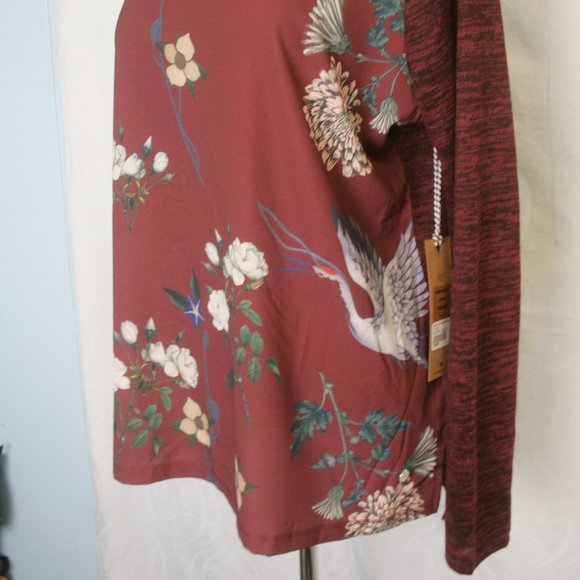 Point Zero v-Neck Pullover Blouse with sweater back & sleeves - Picture 3 of 6